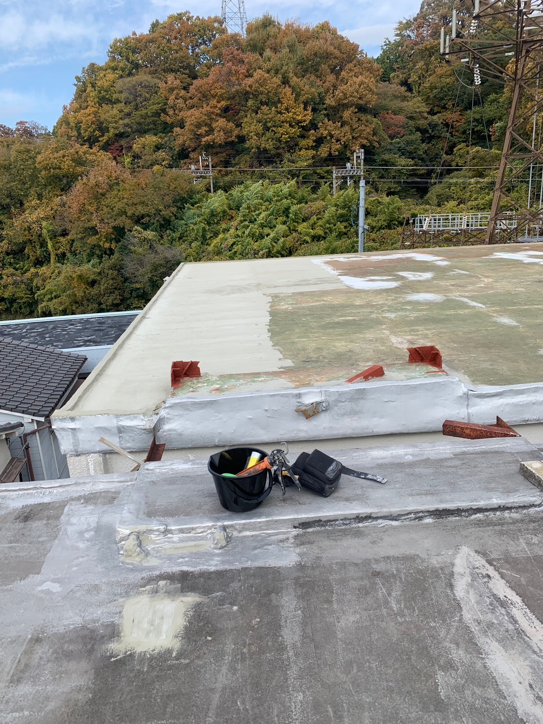 屋上防水のカチオンしごき