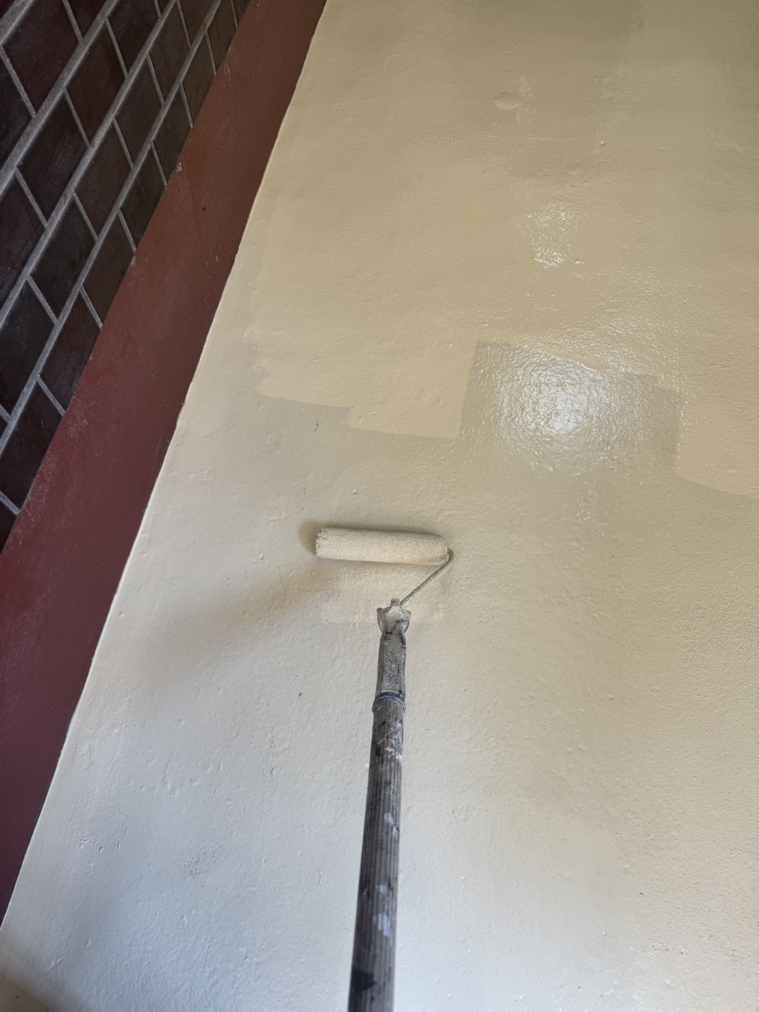 床面塗装の上塗り